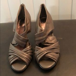 Sofft Leather Heels, Grayish brown.